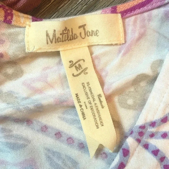 Matilda Jane Printed Adventure Begins Breathe Deeply Tunic Tank Top Size Medium - Picture 8 of 11